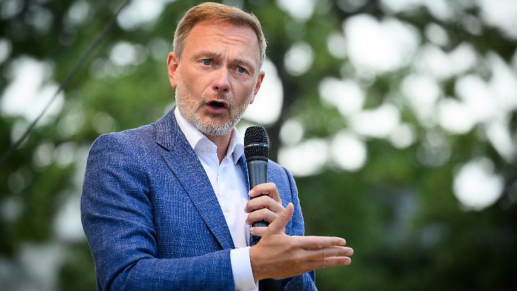 Finanzminister Lindner muss derzeit einiges an Kritik von seinen Koalitionspartnern einstecken. 