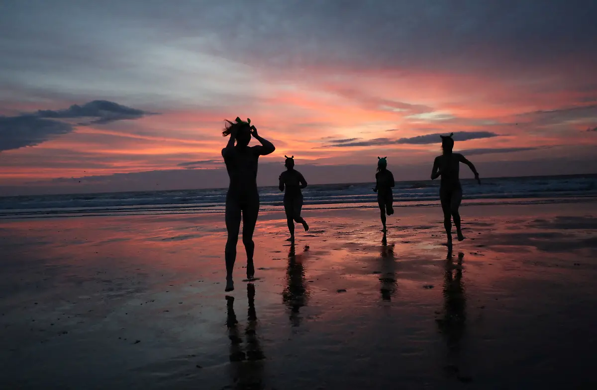 2023-09-24T122522Z-523472735-RC2UE3A7XRJC-RTRMADP-3-BRITAIN-EQUINOX