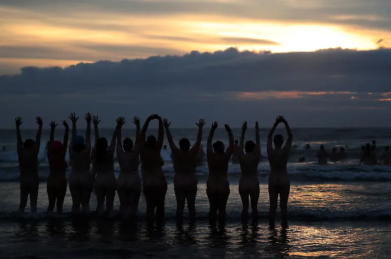 2023-09-24T073916Z-1834738154-RC2VE3ANNSYT-RTRMADP-3-BRITAIN-EQUINOX