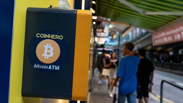 Seit Freitagabend hat der Bitcoin rund 10.000 Dollar an Wert verloren.