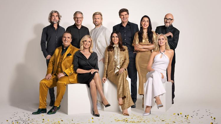 V.l.: Nils Glagau, Ralf Dümmel, Frank Thelen, Dagmar Wöhrl, Tillman Schulz, Judith Williams, Carsten Maschmeyer, Tijen Onaran, Janna Ensthaler, Jochen Schweizer