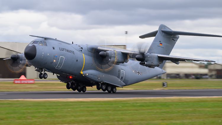 Eine kleine Flotte von A400M-Transportflugzeugen der deutschen Luftwaffe soll einsatzbereit sein. 