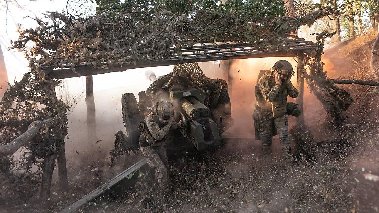 Die enttarnten russischen Agenten sollen Feuerangriffe auf die ukrainischen Stellungen vorbereitet haben. 