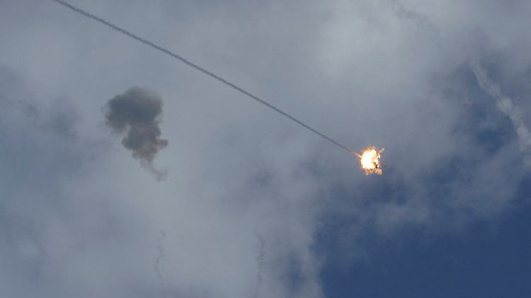 Soll die Bundeswehr Israel bei der Luftverteidigung unterstützen? Das israelische Luftabwehrsystem Iron Dome im Einsatz (Archivbild).