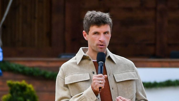 Fußballer und Pferde-Liebhaber Thomas Müller.