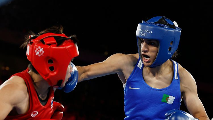Imane Khelif dominierte Janjaem Suwannapheng aus Thailand.