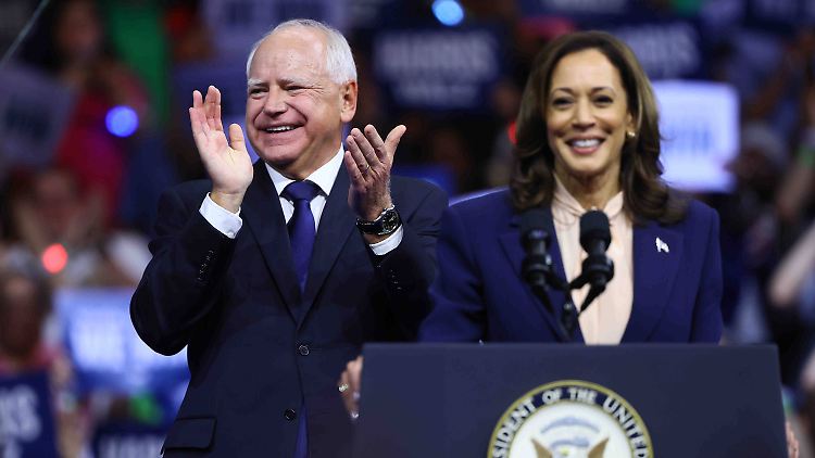 Tim Walz ist seit 2019 Gouverneur von Minnesota und jetzt Kamala Harris' "Running Mate" bei der US-Präsidentschaftswahl. 