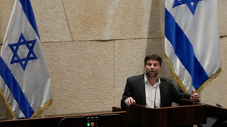 Finanzminister Smotrich findet es in Ordnung, Millionen Zivilisten im Gazastreifen hungern zu lassen.