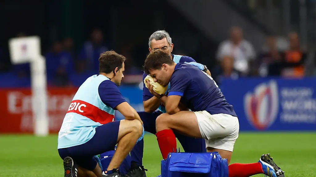 5ae1e3989a124eeee968278f5fde3fb9