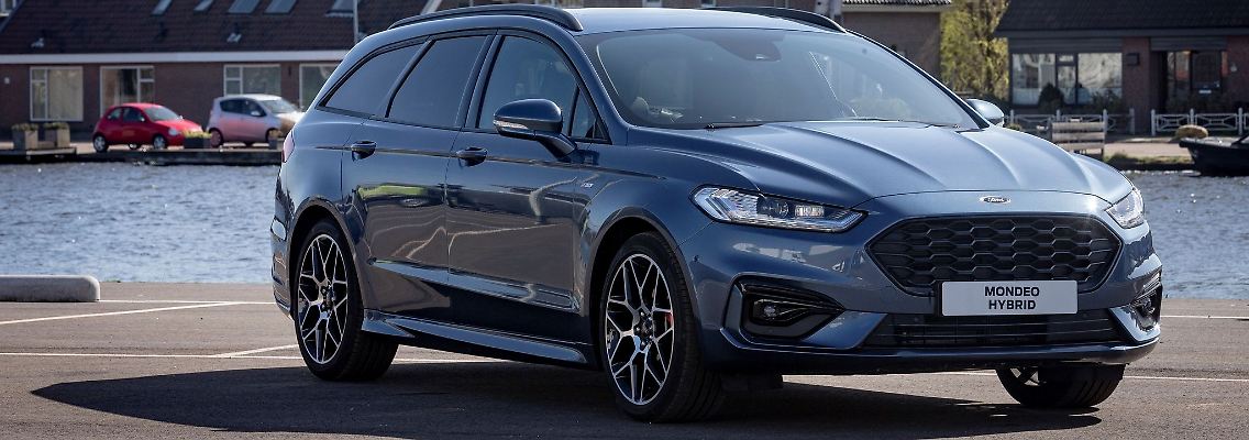 Schickes Gefährt von Ford: Beim Betrachten dieser Mondeo-Front kann man sich - ganz vage und ein kleines bisschen - auch an einen Aston Martin erinnert fühlen.jpg