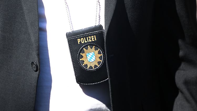 Der geflohene Straftäter ließ sich nach Polizeiangaben widerstandslos festnehmen. 