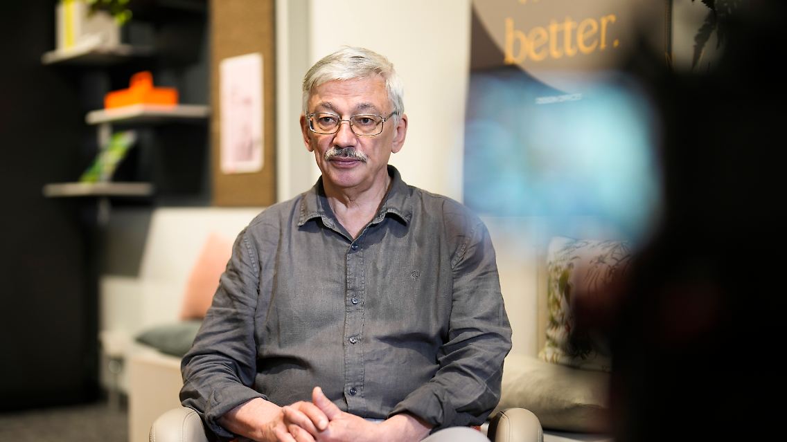 Oleg Orlow ist Ko-Vorsitzender der mit dem Friedensnobelpreis ausgezeichneten Menschenrechtsgruppe Memorial.