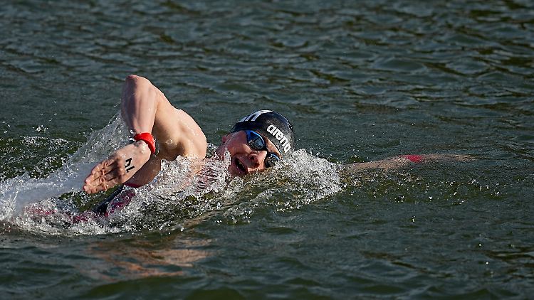 Oliver Klemet schwimmt sensationell zu Silber.