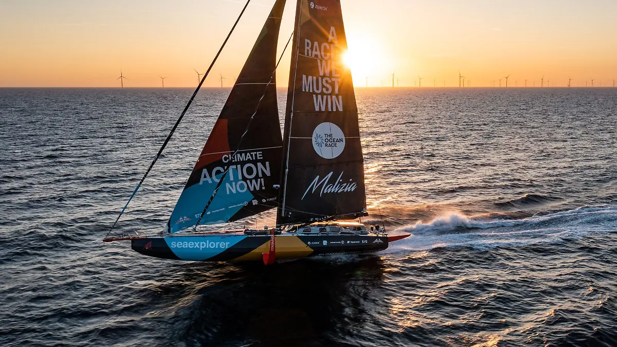Boris-Herrmanns-Yacht-Malizia-Seaexplorer-nimmt-wieder-an-einer-Regatta-teil