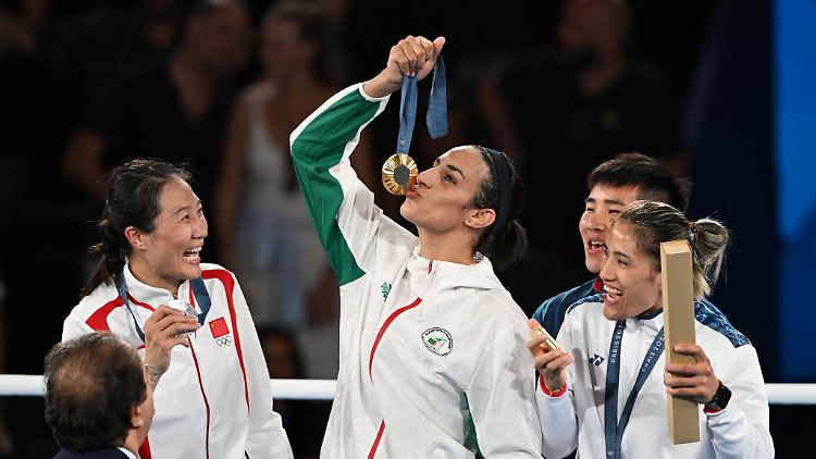 Küsste das Objekt der Begierde: Boxerin Imane Khelif