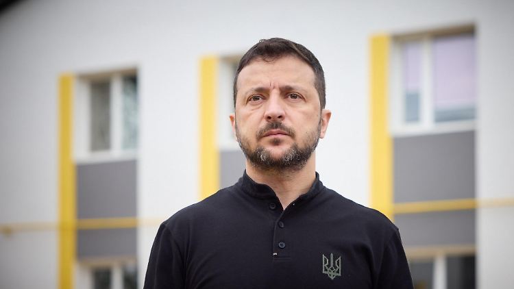 Präsident Selenskyj spricht erstmals öffentlich über den Vorstoß der ukrainischen Armee in der russischen Region Kursk.