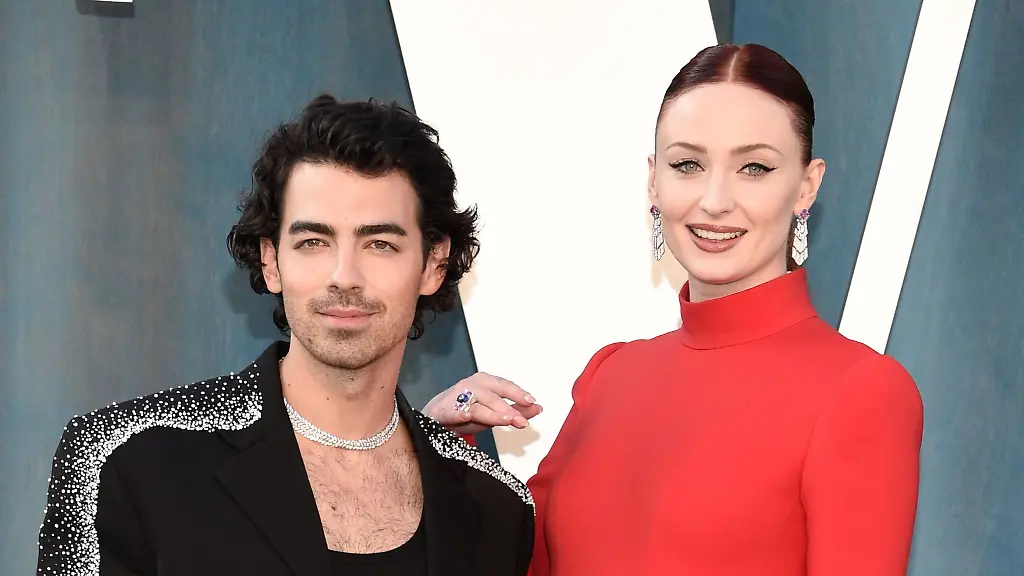 Die-britische-Schauspielerin-Sophie-Turner-und-der-US-Saenger-Joe-Jonas-gaben-vor-rund-zwei-Wochen-ihre-Scheidungsplaene-bekannt