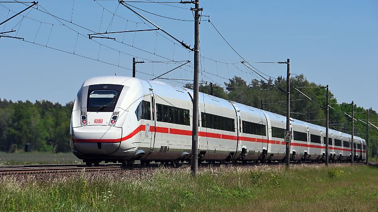 Fernverkehrs-Pendler sind ab Freitag zwischen Hamburg und Berlin mindestens 30 Minuten länger unterwegs.
