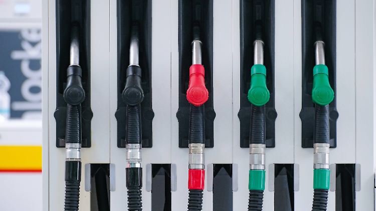 Tanken ist derzeit vergleichsweise günstig. 