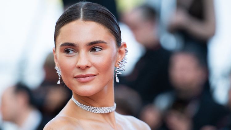 Glücklich verliebt: Stefanie Giesinger.