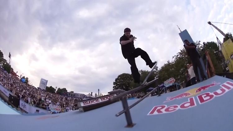 Skateboard München Olympiapark.jpg