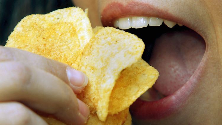 In Kartoffelchips ist meistens viel Glutamat.