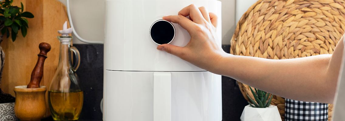 Natürlich sind Pommes aus der Heißluftfritteuse immer noch ein Klassiker, doch die Möglichkeiten gehen weit darüber hinaus.