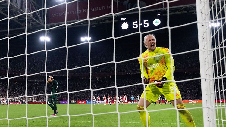 Elfmeterkiller und Matchwinner: Ajax-Keeper: Remko Pasveer,