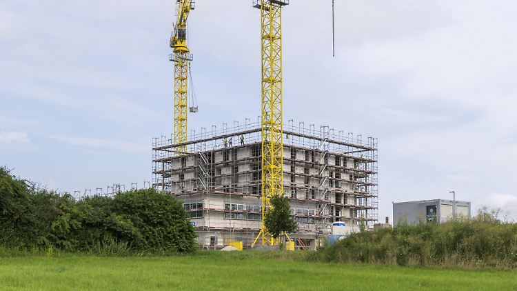 In allen Bereichen gingen die Baugenehmigungen zurück. 
