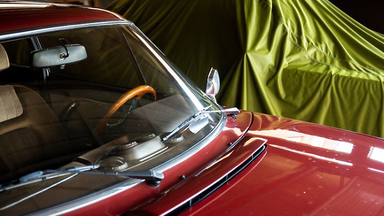 Im Oldtimer-Markt stecken Millionen - das weckt Begehrlichkeiten und ruft auch Betrüger auf den Plan.