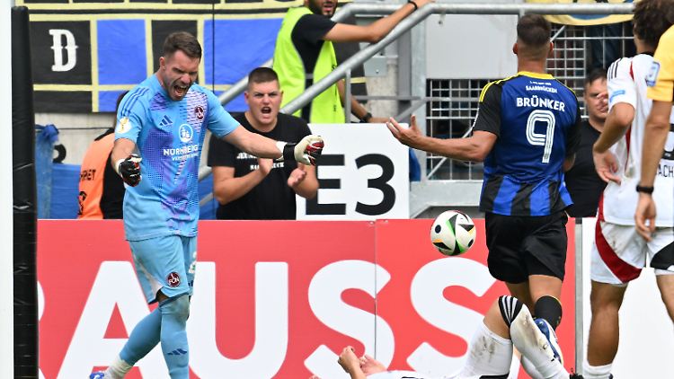 Es war ein harter Kampf zwischen dem 1. FC Nürnberg und dem 1. FC Saarbrücken.