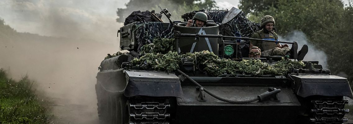 2024-08-17T103658Z_541343669_RC2RD9A71UD6_RTRMADP_3_UKRAINE-CRISIS-KURSK-OFFENSIVE.JPG