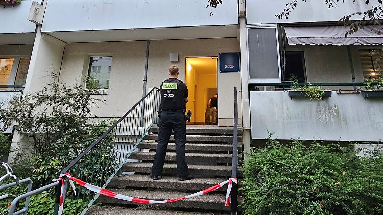 Eine rechtsmedizinische Untersuchung der Leiche soll nun Erkenntnisse über die Todesursache bringen.