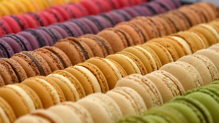 Mini-Doppeldecker mit Füllung: Macarons stehen für Pariser Eleganz.