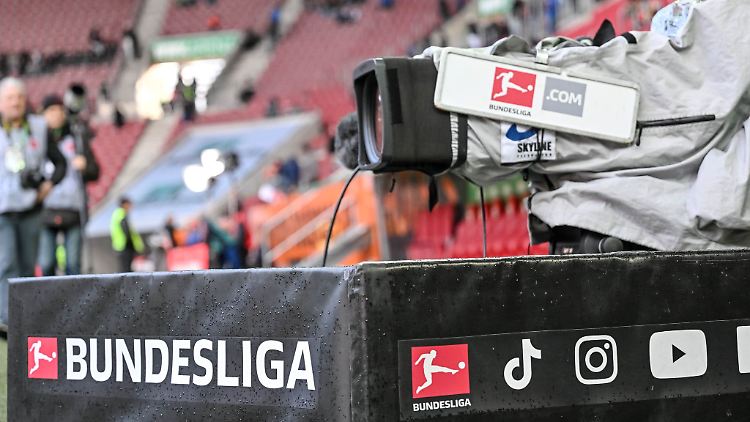 Wo die Spiele der Fußball-Bundesliga ab der kommenden Saison zu sehen sein werden, ist wieder unklar.
