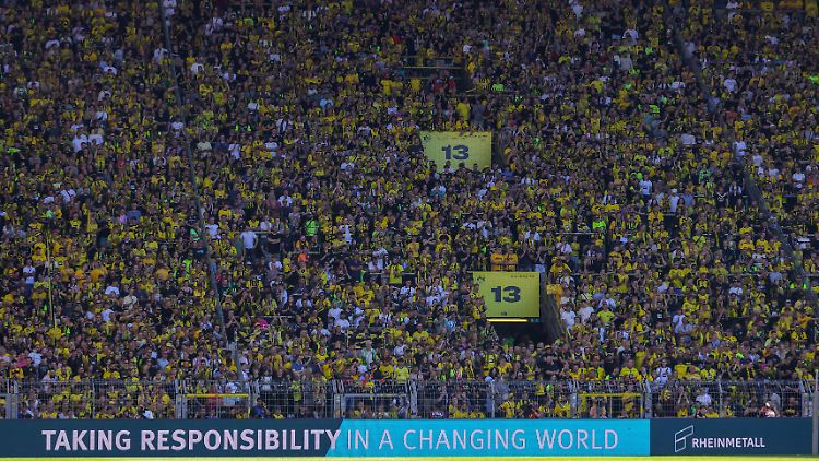Ein nach der Dortmunder Südtribüne benanntes Fanbündnis will gegen den neuen Sponsor Rheinmetall protestieren.