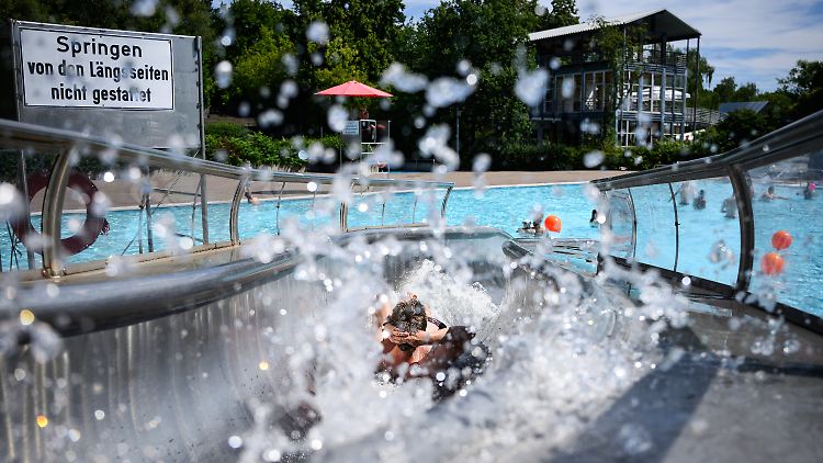 Spätestens am Wochenende herrscht vielerorts wieder Freibad-Wetter.