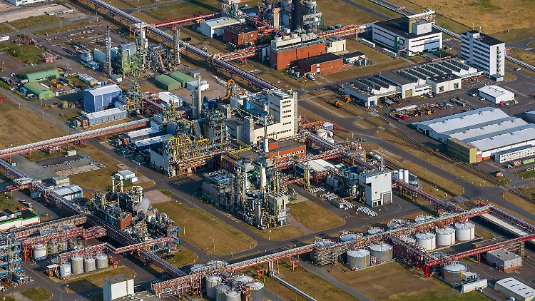 Die Drohnen sollen über dem "ChemCoast Park Brunsbüttel" aufgetaucht sein.