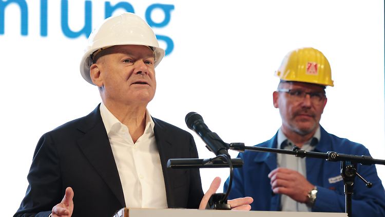 "Wenn alle mitziehen - und daran habe ich keinen Zweifel - dann trägt der Bund seinen Teil zur Lösung bei", sagt Bundeskanzler Scholz.