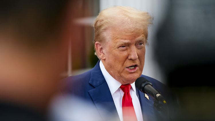 Trump bezeichnet sich selbst bereits als "Pro-Bitcoin-Präsident".