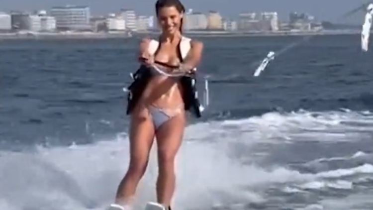 Michelle Hunziker.jpg