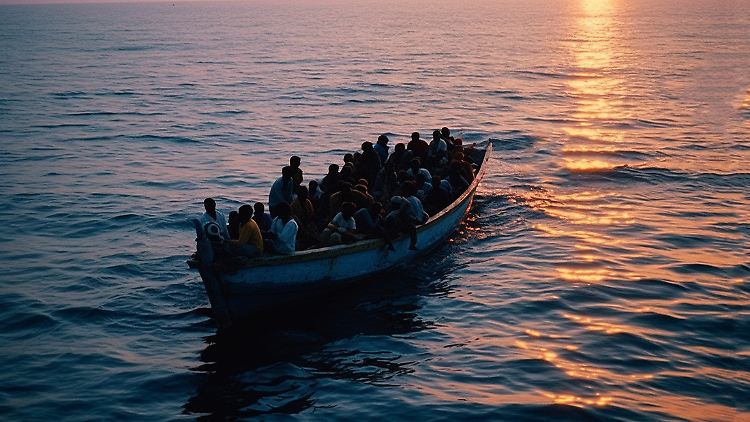 Mittlerweile sollen Schleuser vermehrt auf Schnellboote setzen statt auf langsame Kähne.