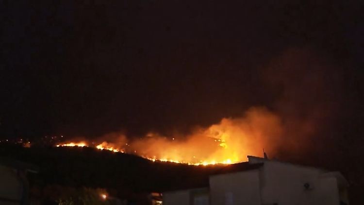 Waldbrände Kroatien Split.jpg