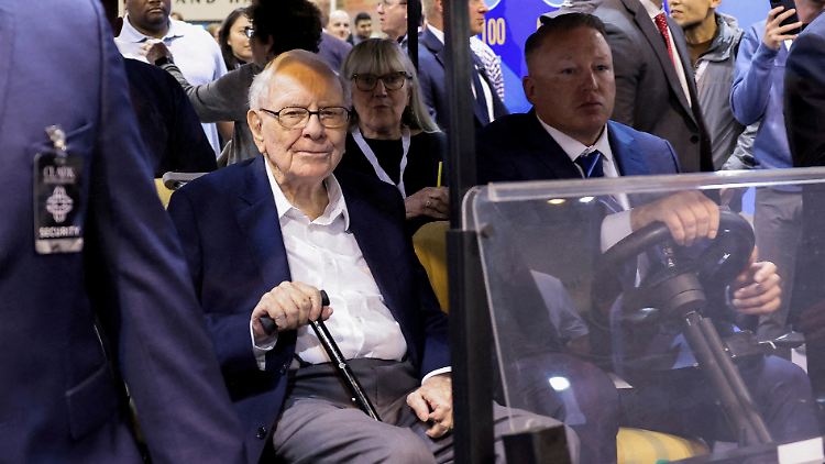 Investoren-Legende Buffett wird in zwei Tagen 94.