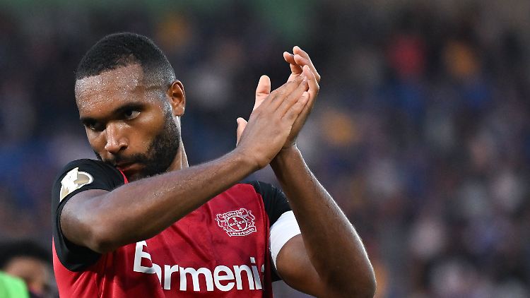 Jonthan Tah wird in diesem Sommer dann wohl nicht zum FC Bayern wechseln.