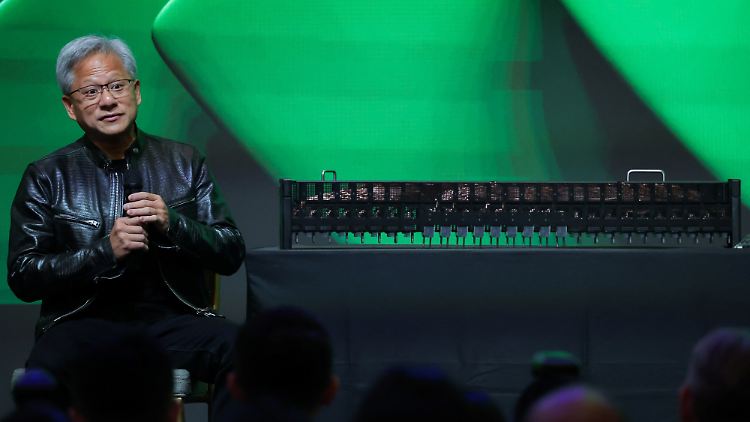 Nvidia-Chef Huang kämpft mit dem Gesetz der großen Zahlen.
