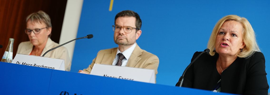 Innenministerin Faeser, Justizminister Buschmann und Wirtschaftsstaatssekretärin Hajduk stellten die Vorhaben vor.