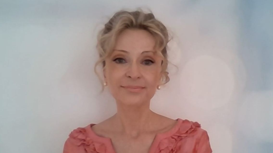 Sandra Navidi BeyondGlobal USA.jpg