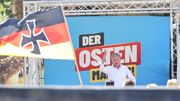 Auch weil die AfD in Thüringen Sport und Sportvereine konsequent nutzt, könnte Björn Höcke einen Wahlerfolg feiern.