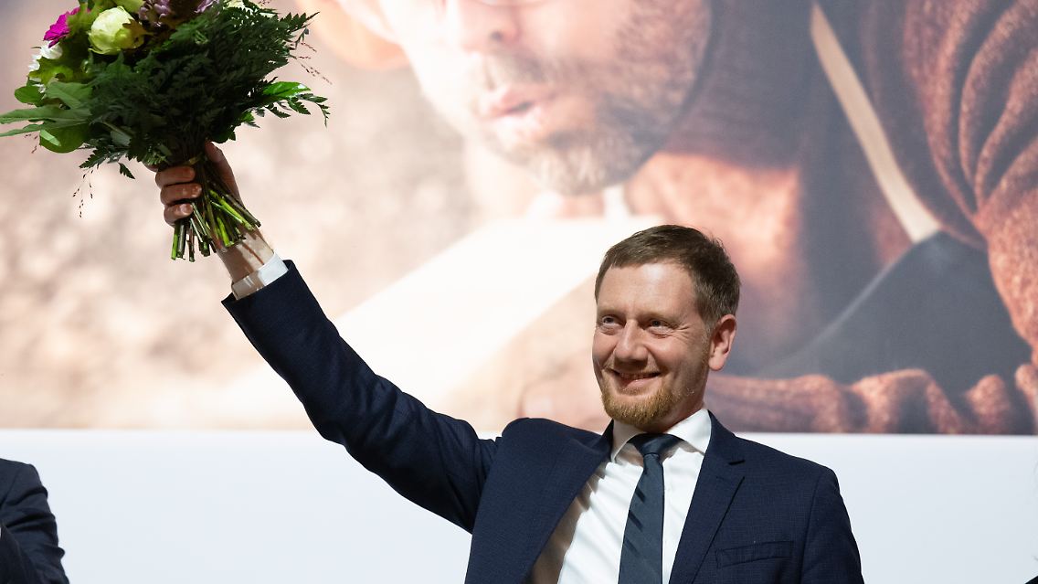 Kretschmers CDU liegt laut Hochrechnungen noch vorn in Sachsen.
